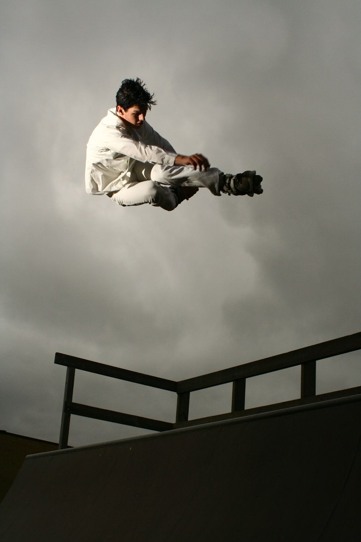 Photo sesh. med Adam i kallt och blött väder.. Photo: Anton Östlund. Rider: Adam Eriksson.