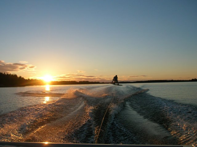fjolårets bästa natt. Photo: Björn Ahlskog. Rider: Jonathan Björkskog.