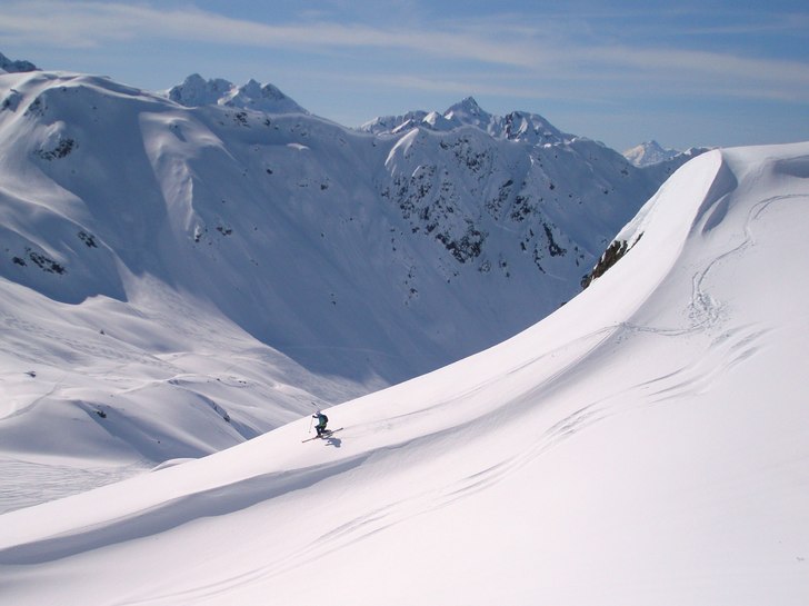 Maroikopf-Langen. Photo: Andreas Björhn. Rider: Niklas Vogel.