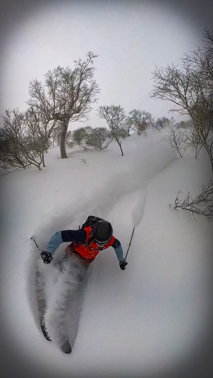 Waves of Pow.