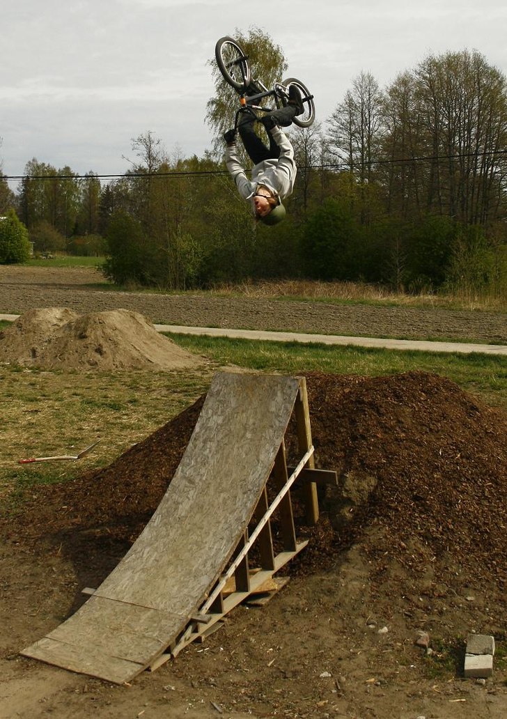 Photo: Pontus Jonsson. Rider: Henrik Westlund.