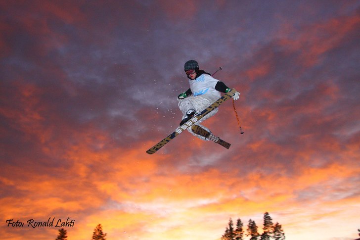 Här har jag använt helt manuella inställningar . Photo: Ronald Lahti. Rider: Adam Runeberg.