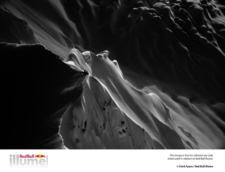 Photo: Clark Fyans. Rider: John Jackson, Brad Cosgrove, Mark Landvik.