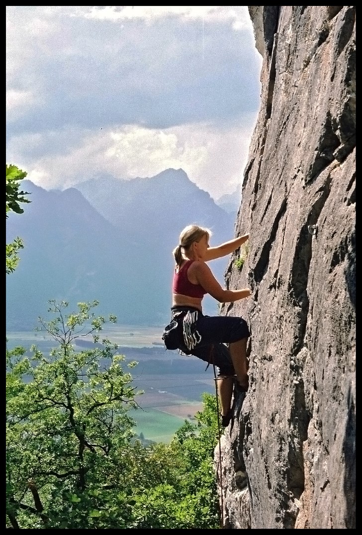 Gammal bild från sommaren 2004 som spenderades i . Photo: Johan Engman. Rider: Camilla Adolfsson.