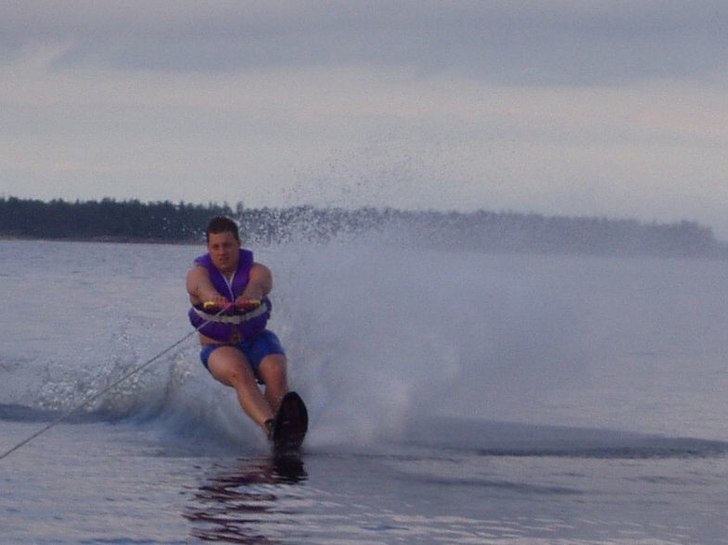 Photo: Mikael Melin. Rider: Micke Wedin.