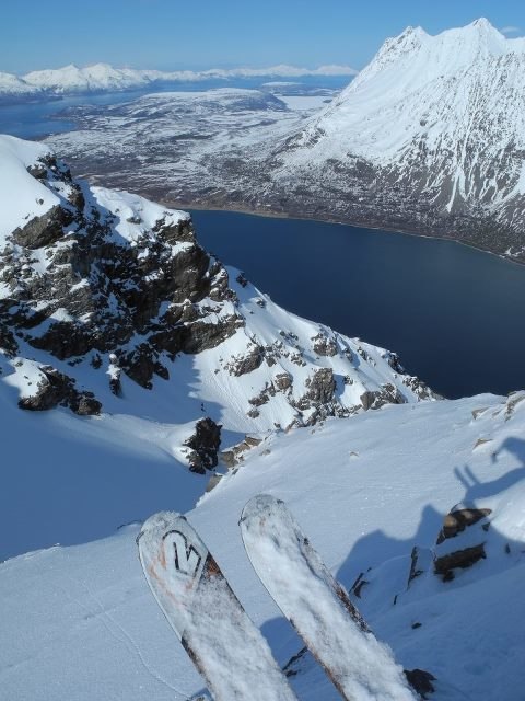 På tur med Kajak øver Kjosen. Her från toppen a. Photo: Patrik Jonsson.