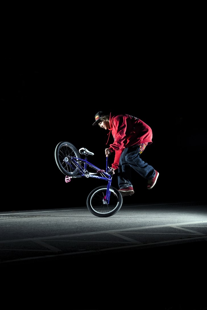Slut på snö. Photo: Magnus Karlsson. Rider: Emil Jonsson.