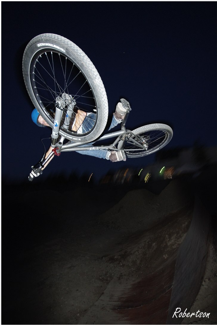 qp. Photo: carl robertson. Rider: anton thelander.