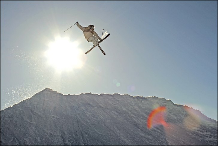 Jag hoppade lite i hippen i tandådalen
pockade s. Photo: Jacob Gustafsson. Rider: Jesper Norén.