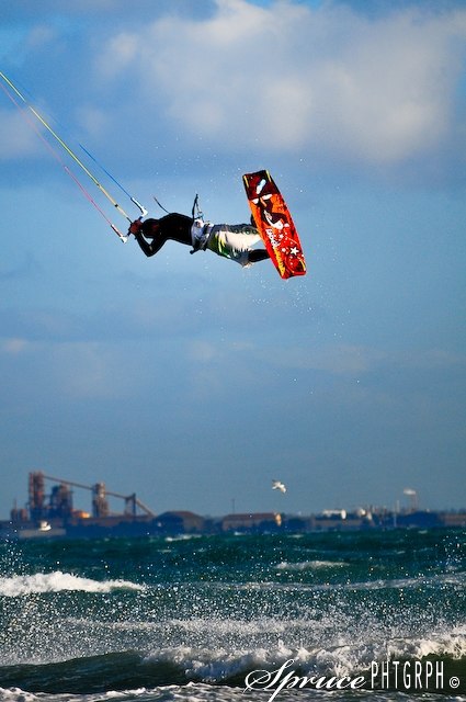 Photo: David Grahn. Rider: Simon Wichtermann.
