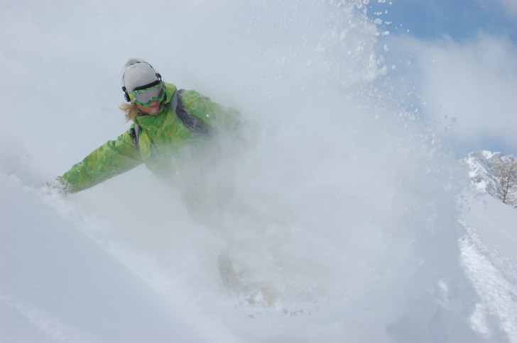puderspray. Photo: Erik Lindgren. Rider: Victor Halling.