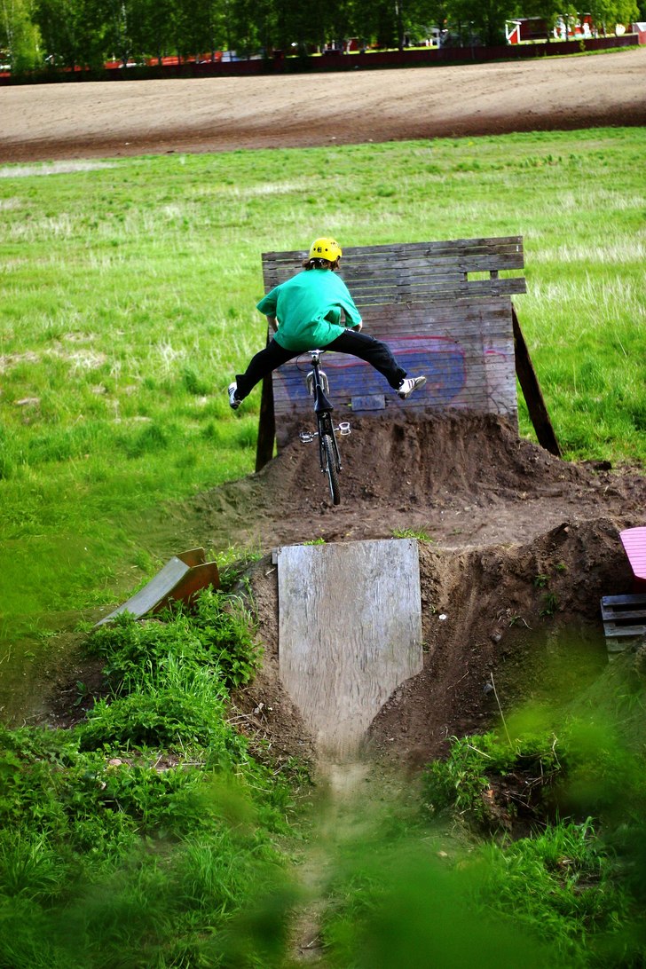 en av mina första nofoot. Photo: Johan Lantz. Rider: Elov Olsson.