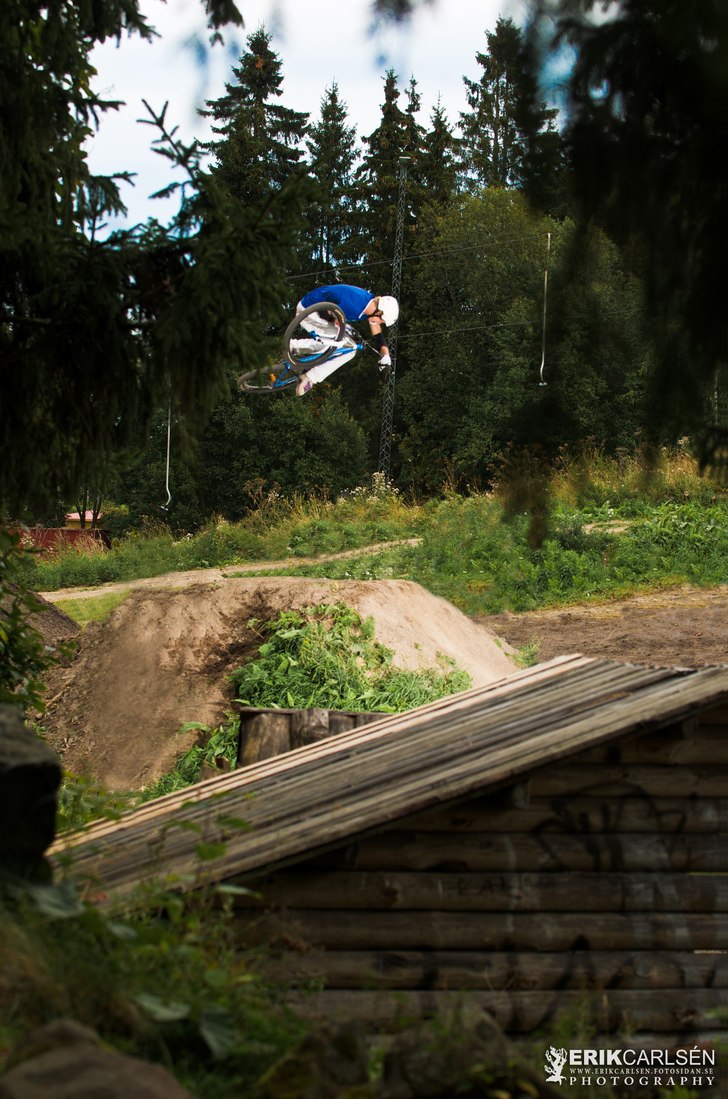Martin langar 3:a table. Photo: Erik Carlsén. Rider: Martin Söderström.
