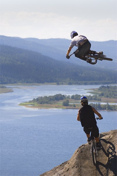 Photo: Mattias Johansson. Rider: Romaniuk & friend.