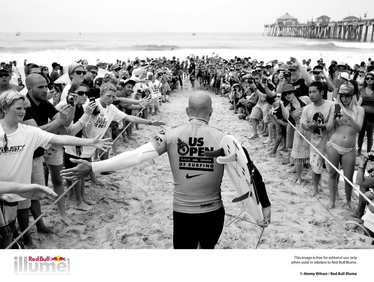 Photo: Jimmy Wilson. Rider: Kelly Slater.