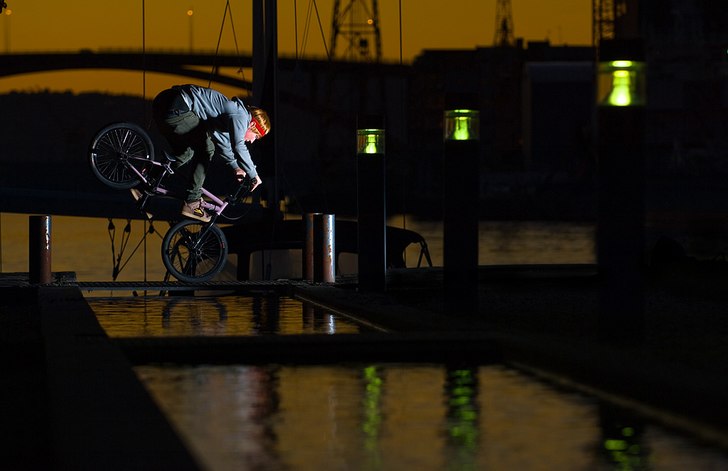 Trick: Footjam . Photo: Sverre F. Hjørnevik. Rider: Truls Lier.