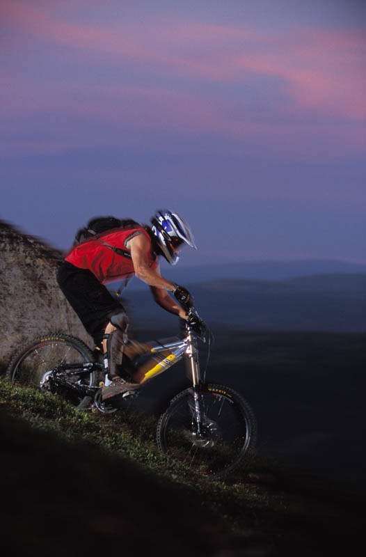 Svartberget i Åre. Halv tio på kvällen en fin
. Photo: Mattias Fredriksson. Rider: Janne Tjärnström.