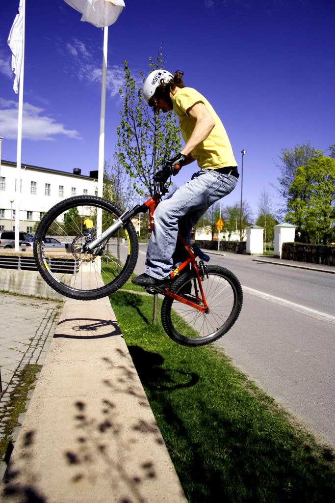 270 av mur i Skellefteå. Photo: Johan Wennerström. Rider: Jens Nyström.