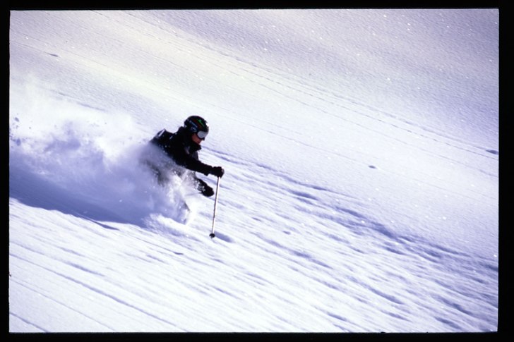 Även detta för freeskier.... fluffigt!!!. Photo: Tom Winter, freeskier magazine. Rider: Joakim Bergström.