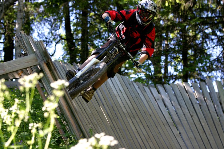 Photo: Marie Lithén. Rider: Anton Lithén.
