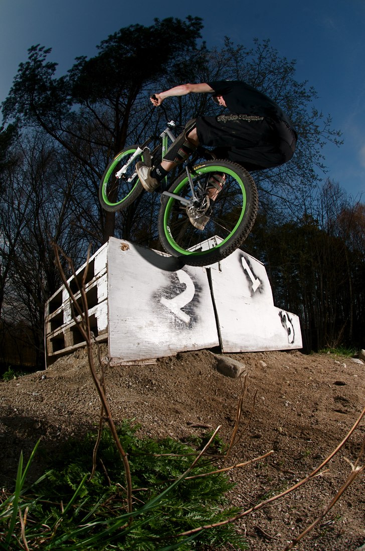 Onsala dirten. Photo: Erik Carlsen . Rider: Bohman.