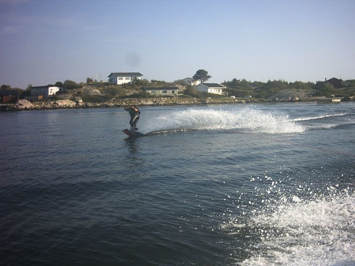 En skön dag i skärgården.... Photo: Pappa Pappa. Rider: Robin Sandin.