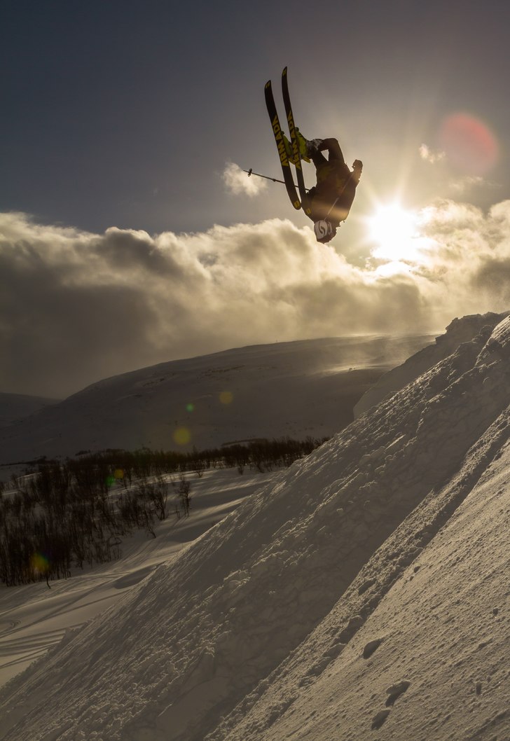 Backflip. Photo: Olov Strandqvist. Rider: Daniel Harila.