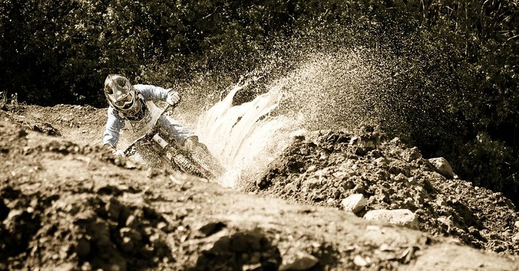 Photo: Mathias Lindkvist. Rider: Påsen.