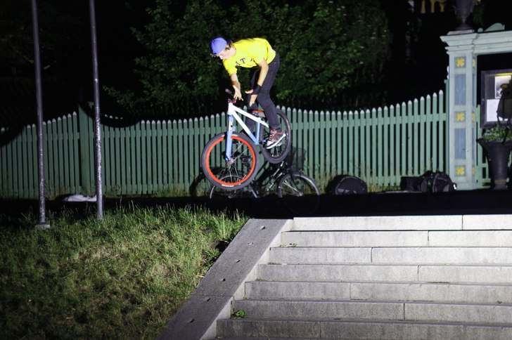 Kevin steeezzar lite!. Photo: Joacim Berge. Rider: Kevin Käll.