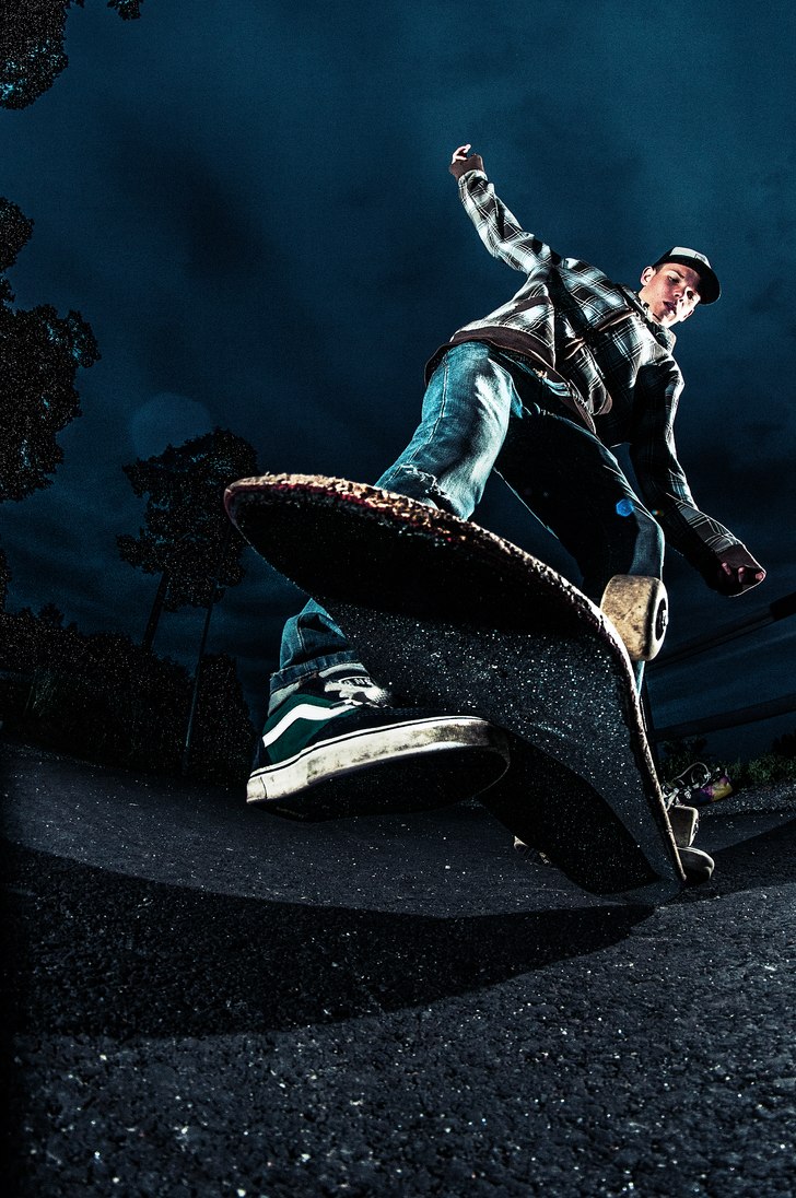http://www.facebook.com/AndreasBryngelPhotography. Photo: Andreas Bryngel. Rider: Axel Hector Stahre.