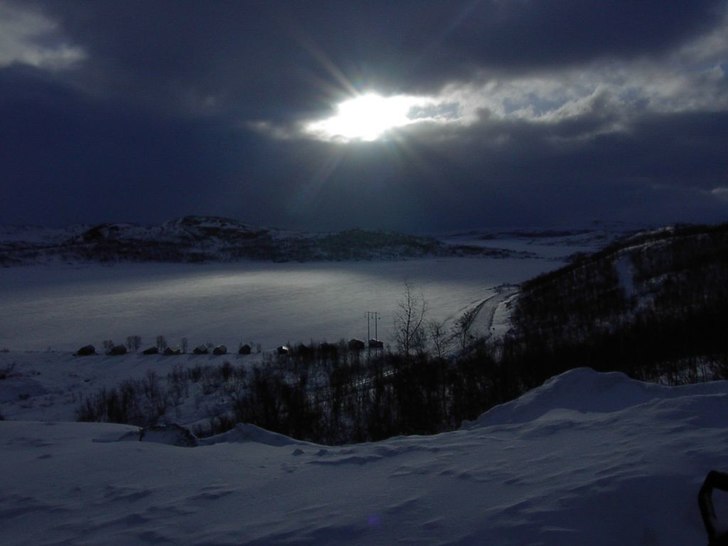 magisk natt utanför sahléns. Photo: åberg.