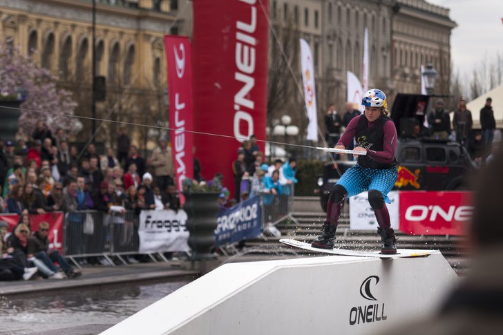 Wake up Stockholm. Photo: Jonathan Birkemyr.