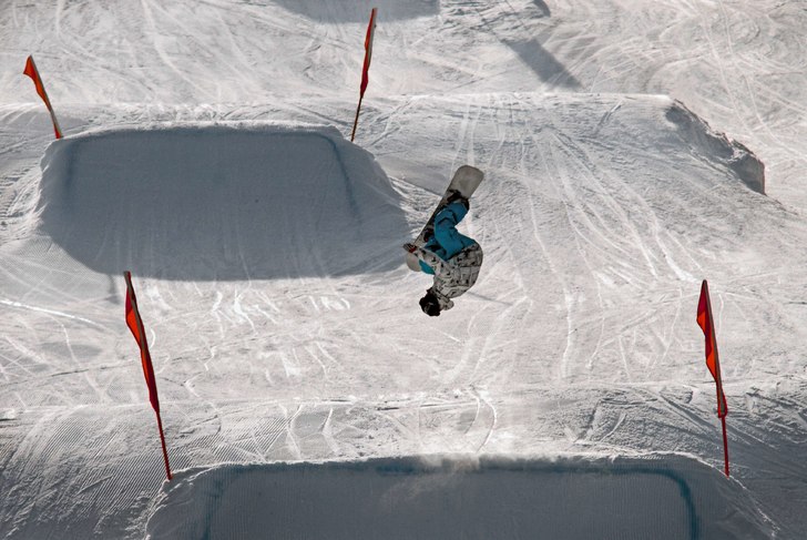 Skön underflip. Photo: Erik Hammarsten. Rider: Jimpa Pettersson.