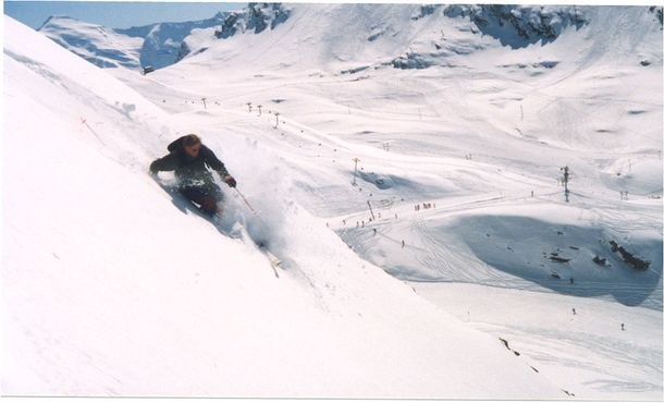 Var en sässong i Val d'Isère 98-99. Fick mÃ. Photo: Carl-Eric Strengell. Rider: Johan Gustafsson.