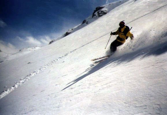 Photo: Anna Berggren. Rider: Michael Malmros.