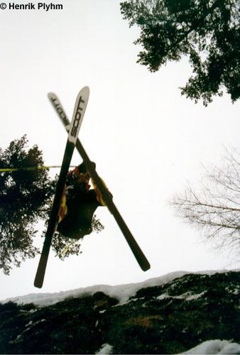 Photo: Henrik Plyhm. Rider: Micke Wiklund.