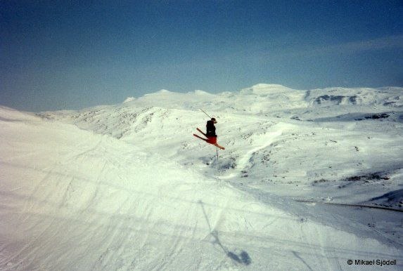 Photo: Mikael Sjödell. Rider: Niklas Eriksson.