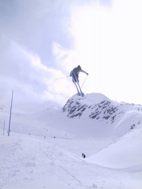 Photo: Björn Johansson. Rider: Patrik Sundberg.