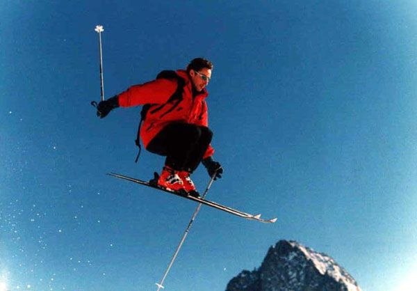 Photo: okänd. Rider: Walter Levy.