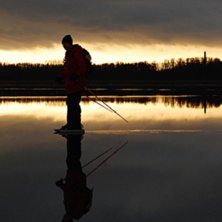 L&aring;ngf&auml;rds&aring;kning p&aring; Hj&auml;lmaren. Photo: Viktor Bjurlid. Rider: Lars Bjurlid.
