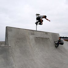 360 mute air
h&ouml;stskate . Photo: chrille. Rider: christoffer persson och david smith.