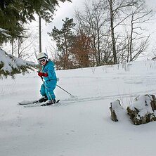 Offpisten p&aring; andra sidan liften &auml;r b&aring;de l&auml;tt&aring;. Photo: Fabian Rimfors.