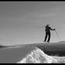 F&ouml;rsta hopper med skidor i mitt liv.. Photo: Ola l&auml;ngkvist. Rider: Johan cedersj&ouml;.