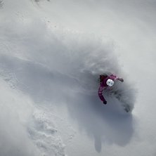 Pow from abow. Photo: Max Ahlberg. Rider: Max Wahlqvist.