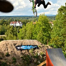 Photo: Emrik Jansson. Rider: Simon Johansson.
