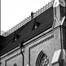 Jag uppe p&aring; kyrkan..;). Photo: Mikael &Ouml;hlund. Rider: Simon Pont&eacute;r.