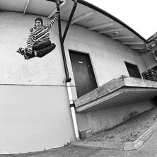 Gustaf sl&auml;nger en fin 180 graders snurr utf&ouml;r en. Photo: Jonathan Birkemyr. Rider: Gustaf Kumlin.