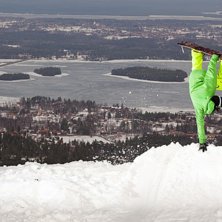 Toppen p&aring; Gesundaberget med Gesunda och Soller&ouml;n. Photo: Andreas Timf&auml;lt. Rider: Adam Granqvist.