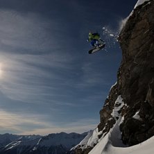 Photo: Bernd Pfeifhofer. Rider: Niklas Hollsten.