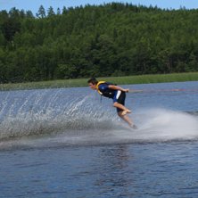 bakl&auml;nges p&aring; en skida. Photo: Viktor frisk. Rider: Jesper Westlin.